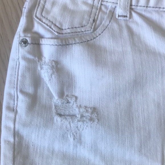 Vintage Y2K Guess White Denim Skirt - Picture 2 of 6